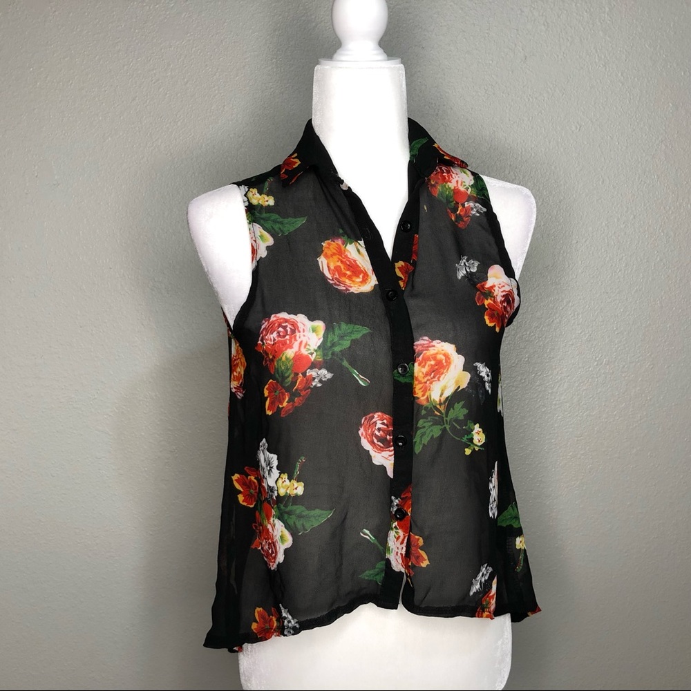 Chloe Sleeveless Floral Blouse